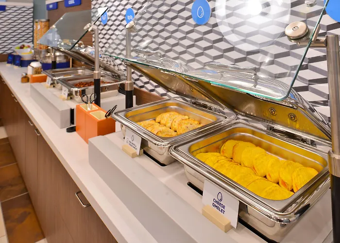 Holiday Inn Express Hotel & Suites Dover By Ihg